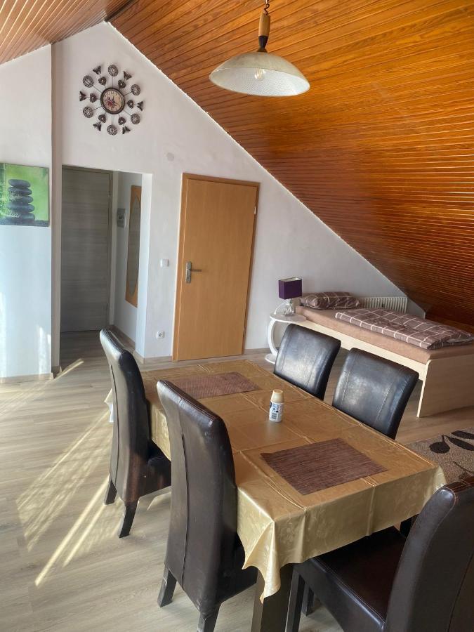 Pension 43 Duisburg Exterior foto